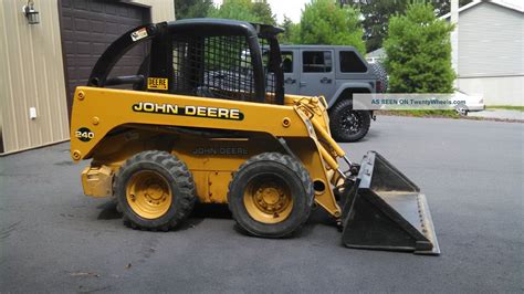 2005 john deere 240 skid steer specs|john deere 240 skid steer for sale.